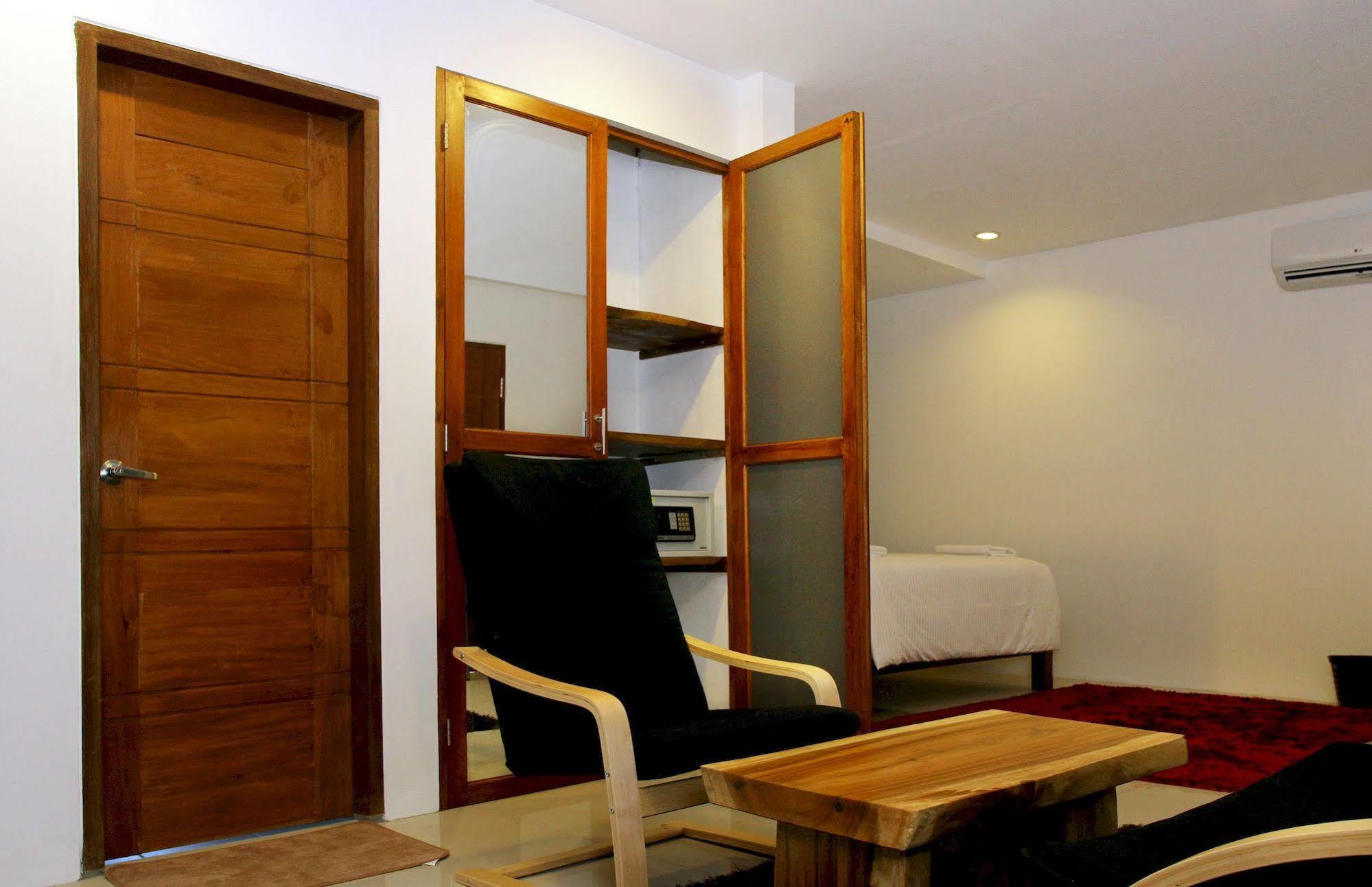 Taco Corner Apartment Джили Трауанган Екстериор снимка
